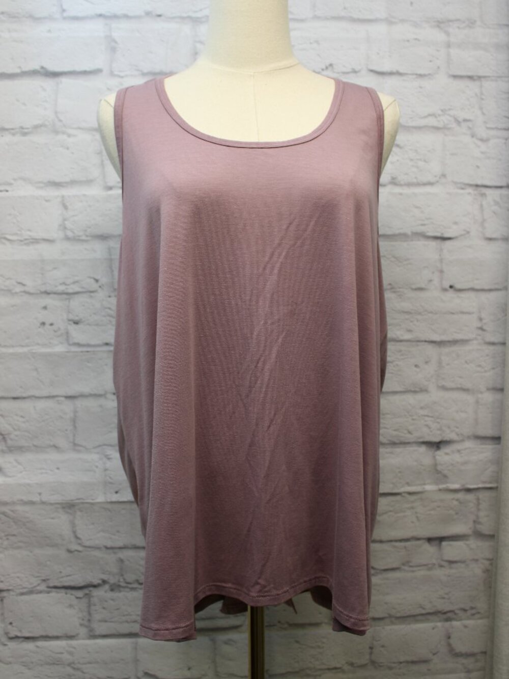 Athleta Plus 2X Dusty Mauve Open Back Tank Top Summer Yoga Gym Athleisure